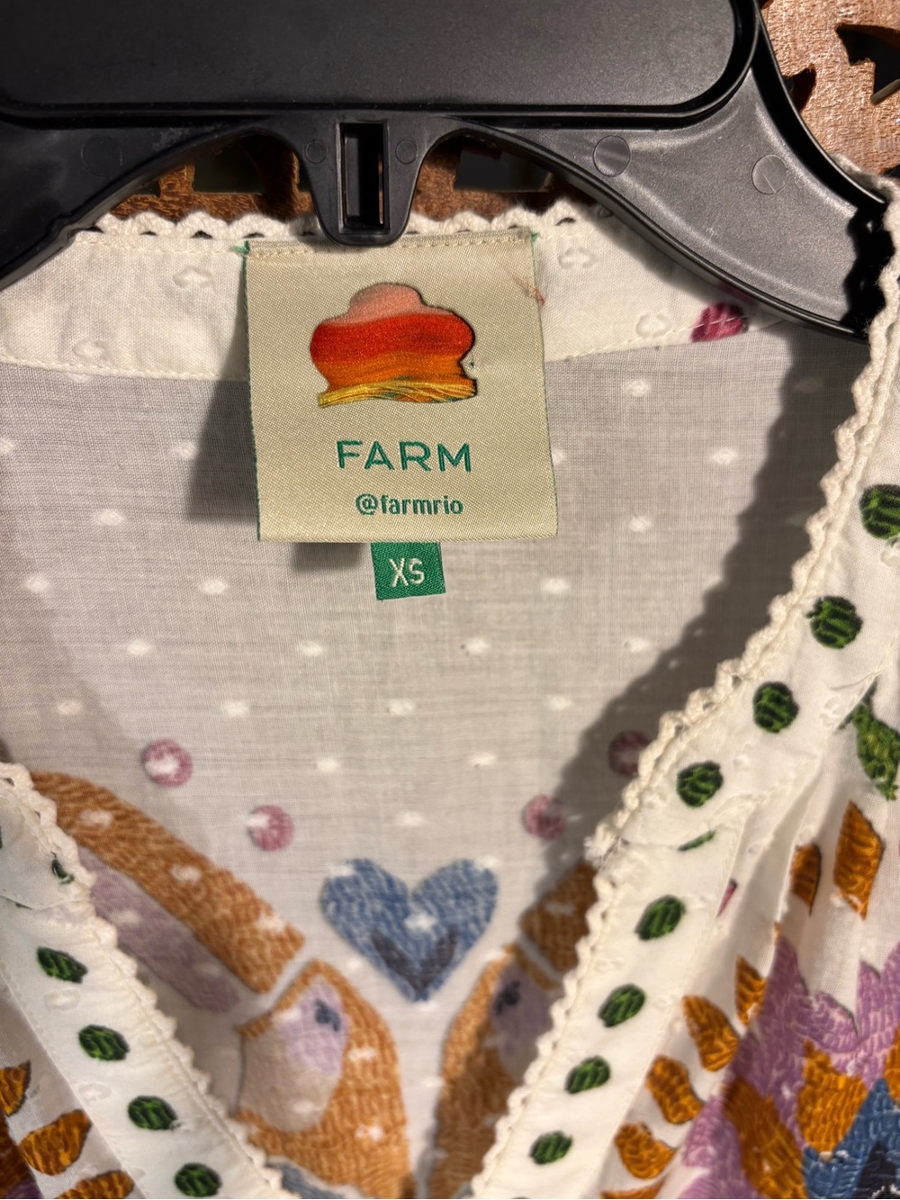 FARM Rio White Floral Print V-Neck Tunic Dress with Multicolor Blooms - Picture 2 of 3